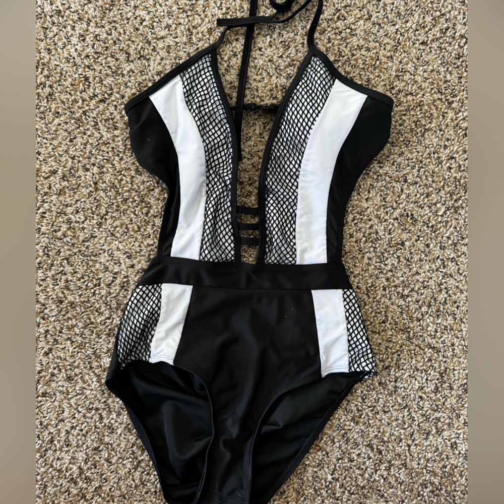 Women’s one piece swimsuit